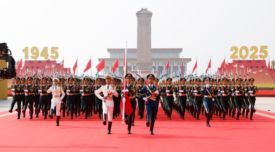 展國(guó)之威儀 鑄軍之榮耀——走近閱兵場(chǎng)上的儀仗兵